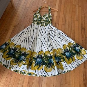 Anthropologie Girls from Savoy Burgeoning Hypericum Dress! Size 6